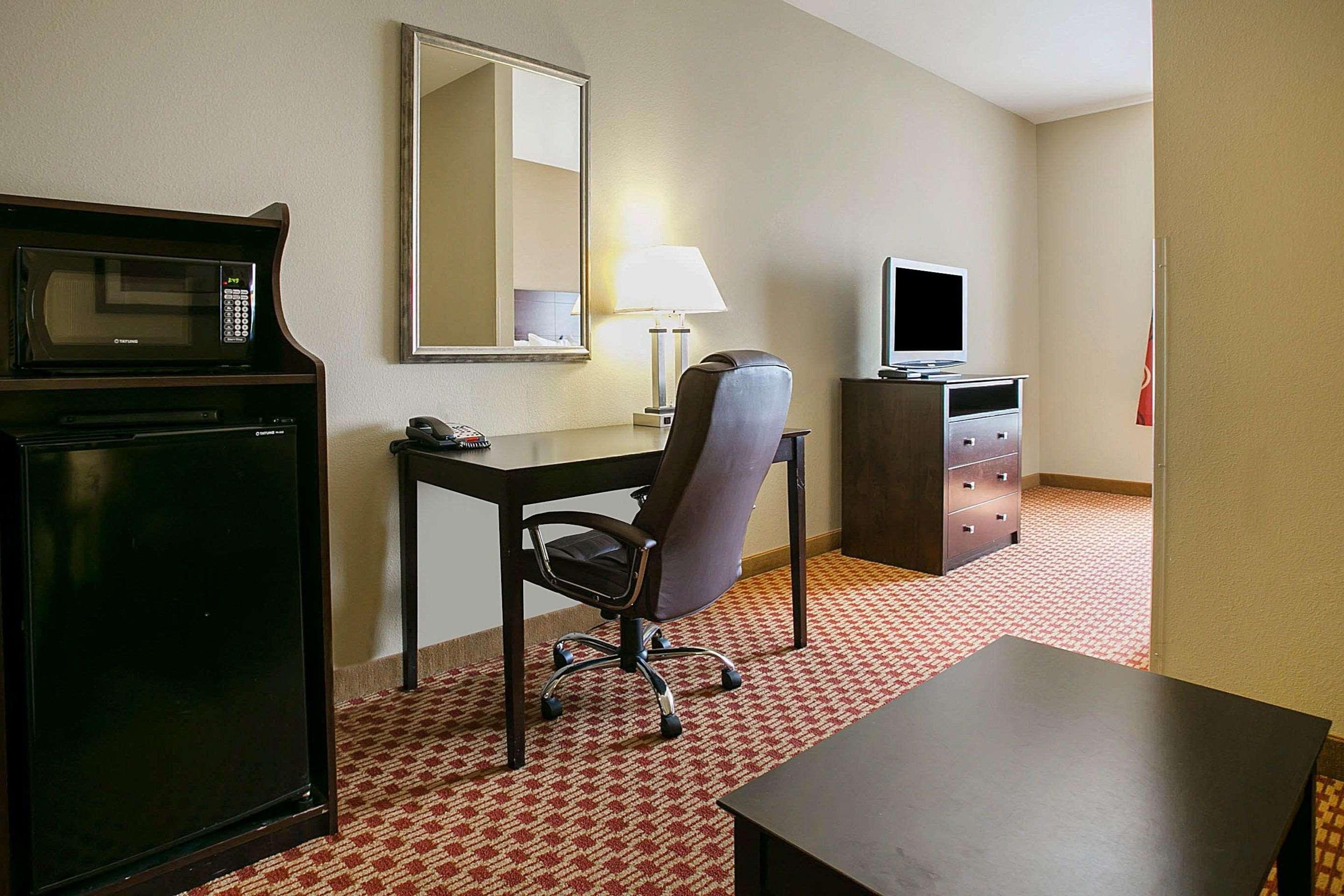 Comfort Inn & Suites Augusta West Near Fort Eisenhower Buitenkant foto