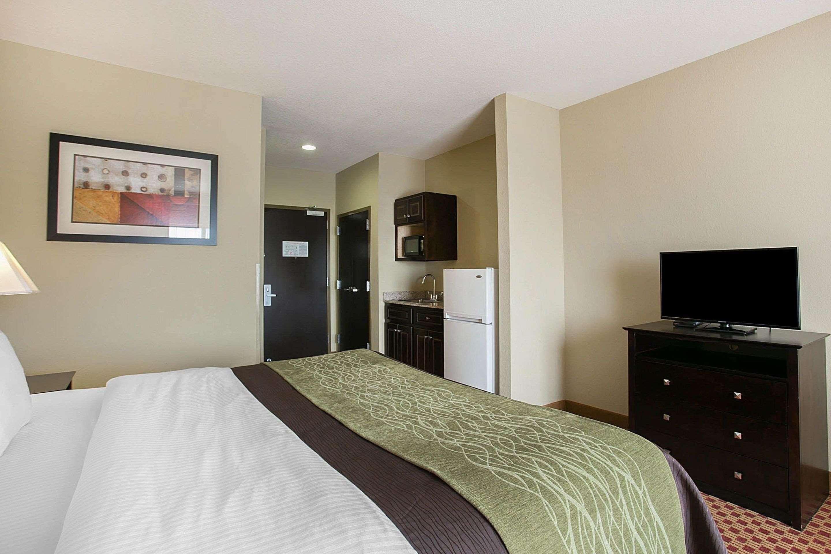 Comfort Inn & Suites Augusta West Near Fort Eisenhower Buitenkant foto