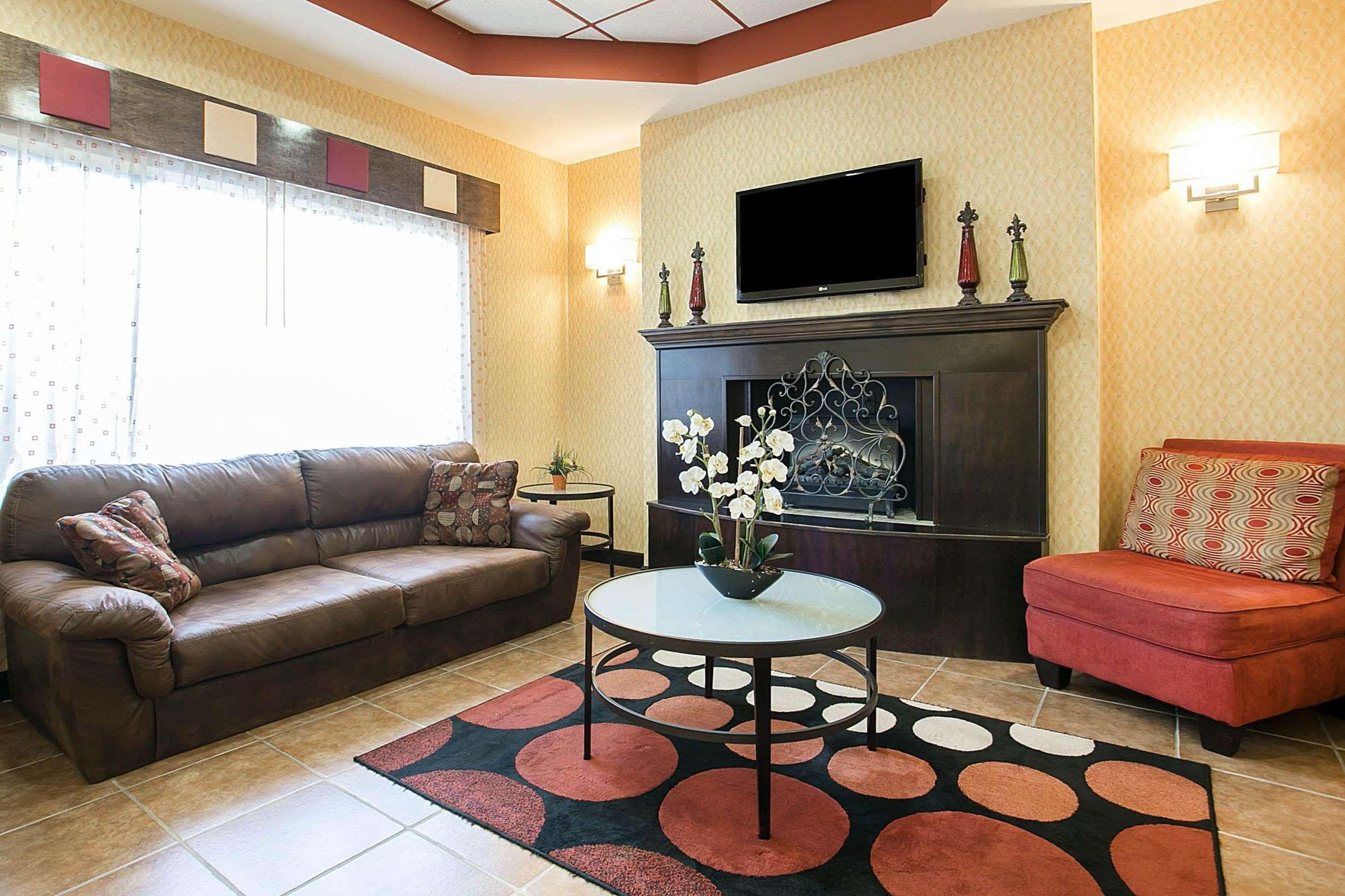 Comfort Inn & Suites Augusta West Near Fort Eisenhower Buitenkant foto